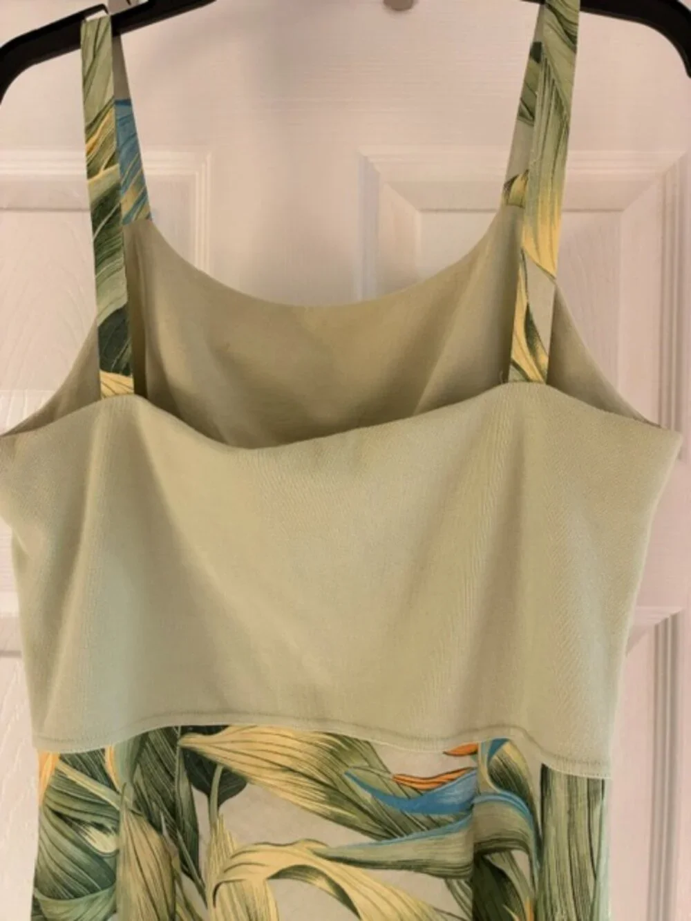 Tommy Bahama silk/linen size 14 dress, great condition